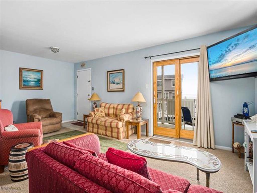 265 SEABREEZE COURT RANCHO VILLAS CONDOS D202 NORTH WILDWOOD